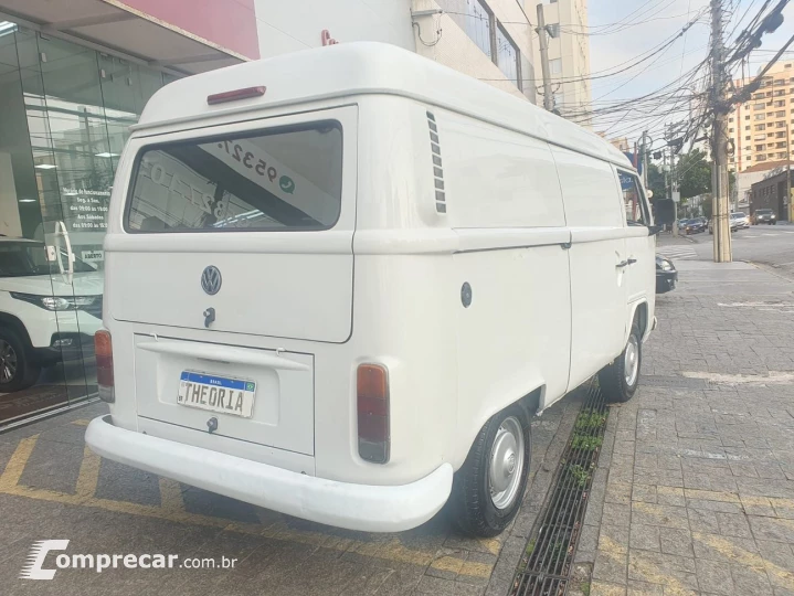 VOLKSWAGEN KOMBI 1.4 MI FURGÃO 8V