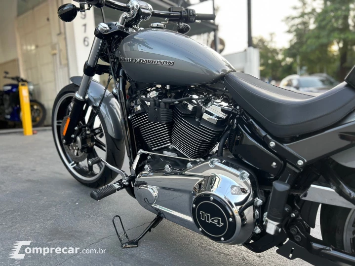 Softail Breakout 114