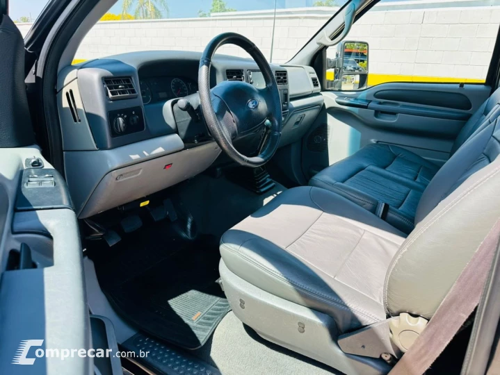 F-250 3.9 XLT SUPER DUTY CABINE SIMPLES DIESEL