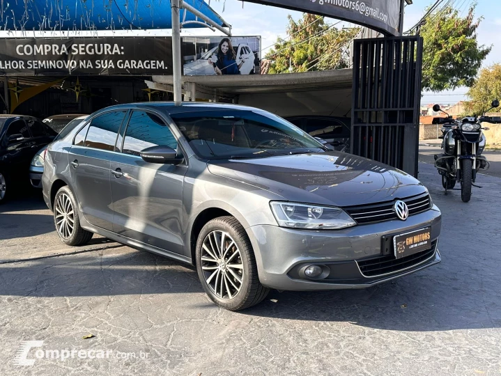 JETTA 2.0 TSI Highline