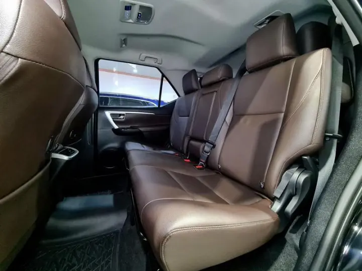 HILUX SW4 2.8 SRX 4X4 7 LUGARES 16V TURBO INTERCOOLER DIESEL