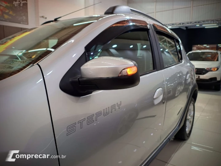 SANDERO 1.6 STEPWAY 8V FLEX 4P MANUAL
