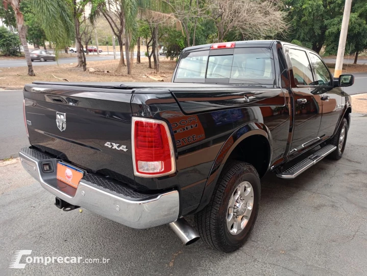 2500 6.7 I6 24V SLT CABINE DUPLA TURBO DIESEL LARAMIE 4X4 AU