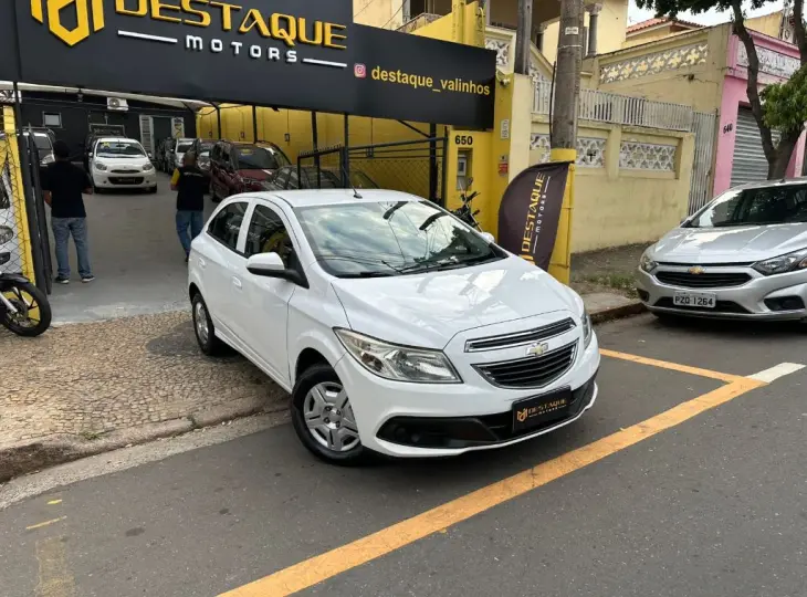 ONIX HATCH LT 1.0 8V FlexPower 5p Mec.