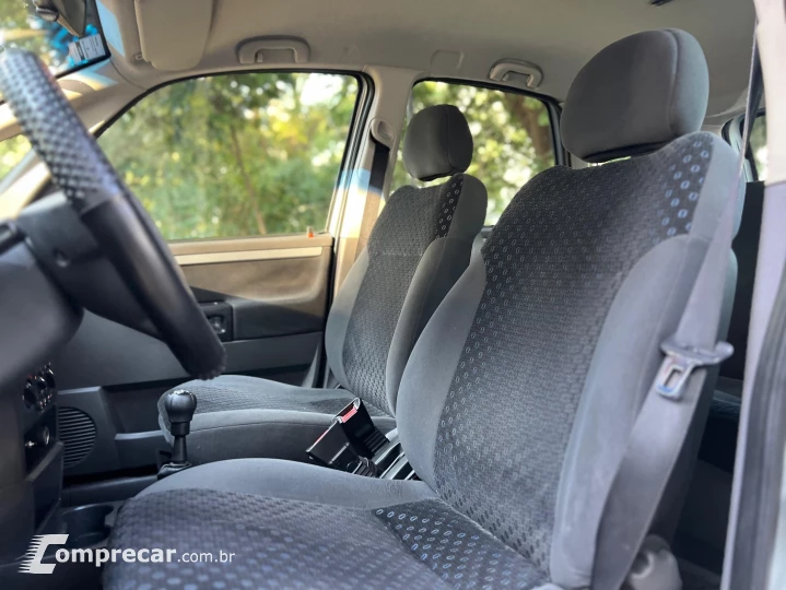 MERIVA 1.8 MPFI Expression 8V