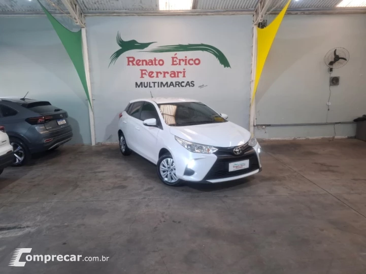 YARIS 1.5 16V Sedan XL Live