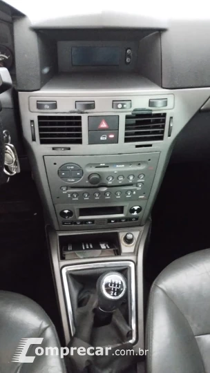 VECTRA 2.0 MPFI GT Hatch 8V