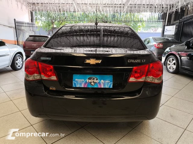 CRUZE SEDAN - 1.8 LT 16V 4P AUTOMÁTICO