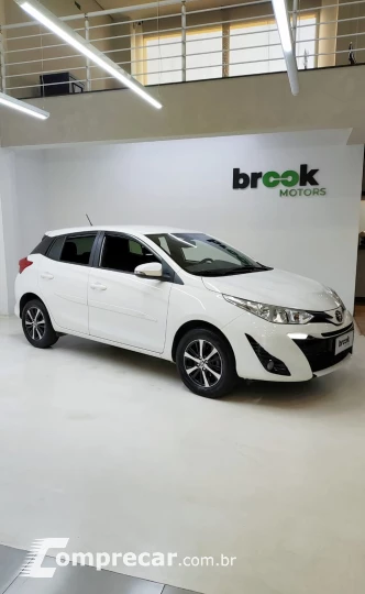 YARIS 1.5 16V XS Connect