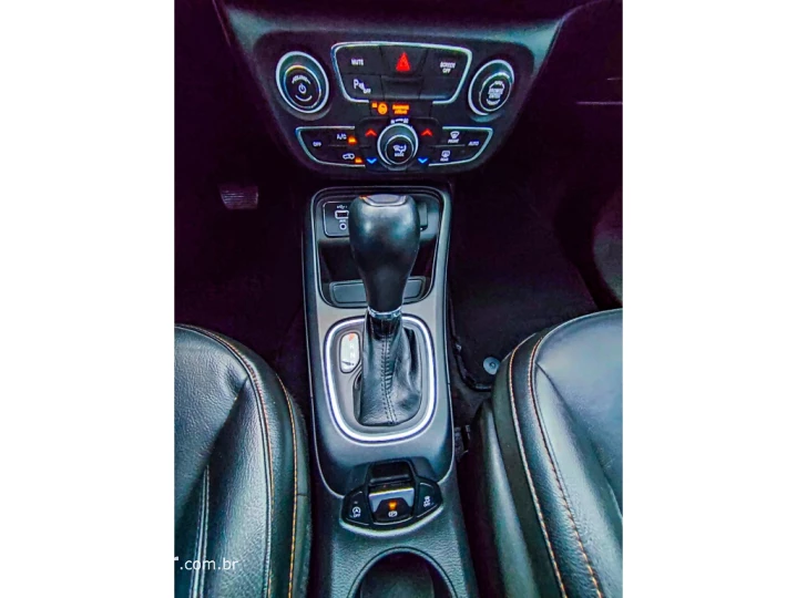 COMPASS 2.0 16V FLEX LONGITUDE AUTOMÁTICO