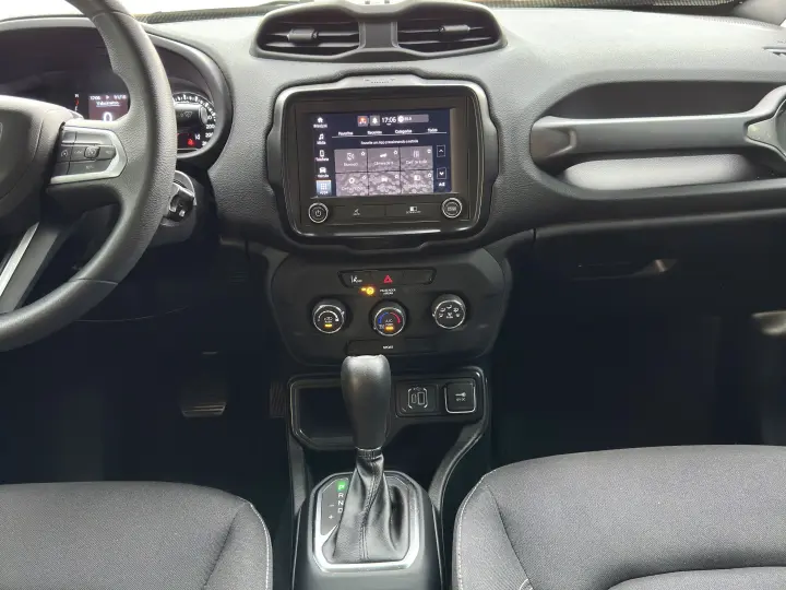 RENEGADE 1.3 T270 TURBO FLEX AT6