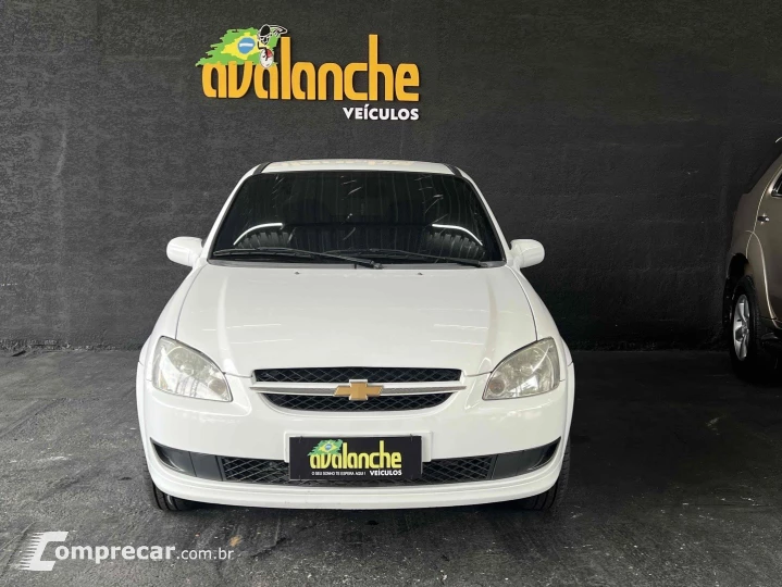 CLASSIC 1.0 MPFI LS 8V FLEX 4P MANUAL