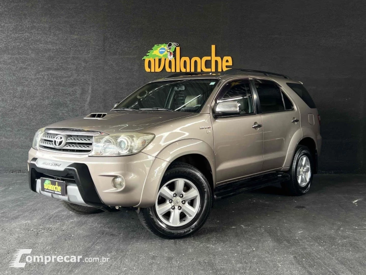 HILUX SW4 3.0 SRV 4X4 7 LUGARES 16V TURBO INTERCOOLER DIESEL