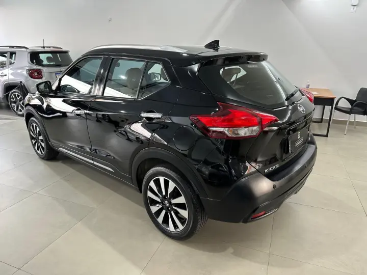 KICKS SL 1.6 16V FlexStar 5p Aut.