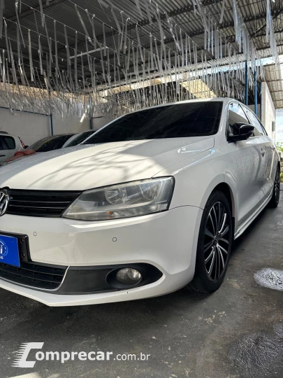 JETTA 2.0 TSI Highline