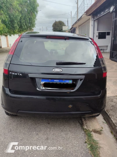 FIESTA 1.0 MPI Hatch 8V