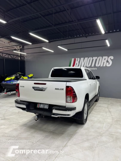 Hilux CD SR 4x2 2.7