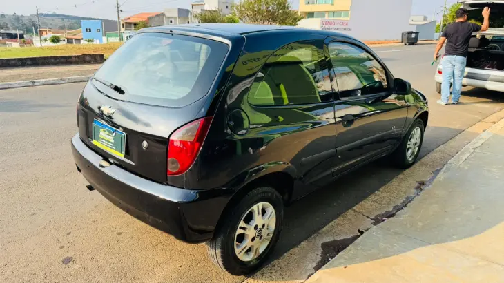 CELTA 1.0 MPFI LS 8V