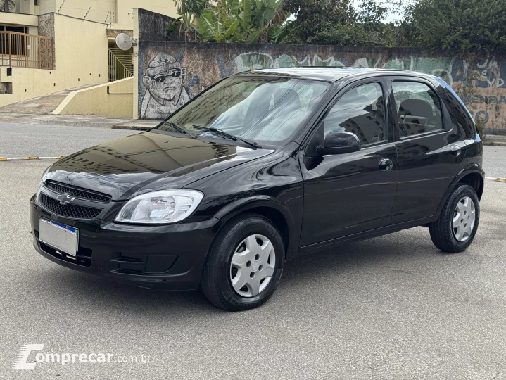 CELTA 1.0 MPFI LT 8V