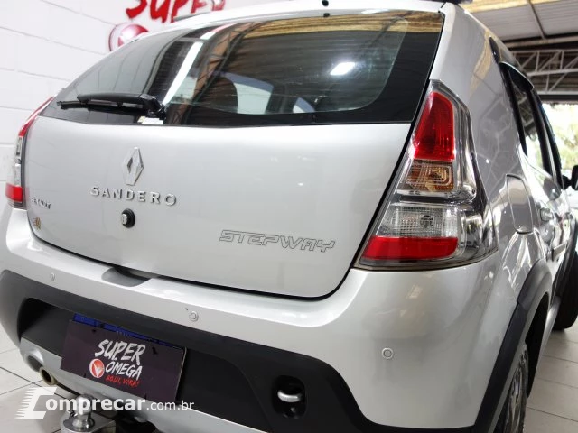 SANDERO - 1.6 STEPWAY 16V 4P AUTOMÁTICO