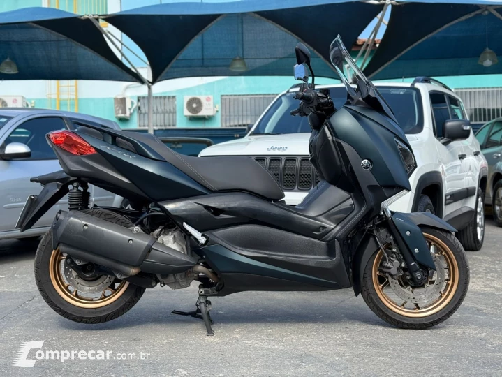 XMAX 250 ABS