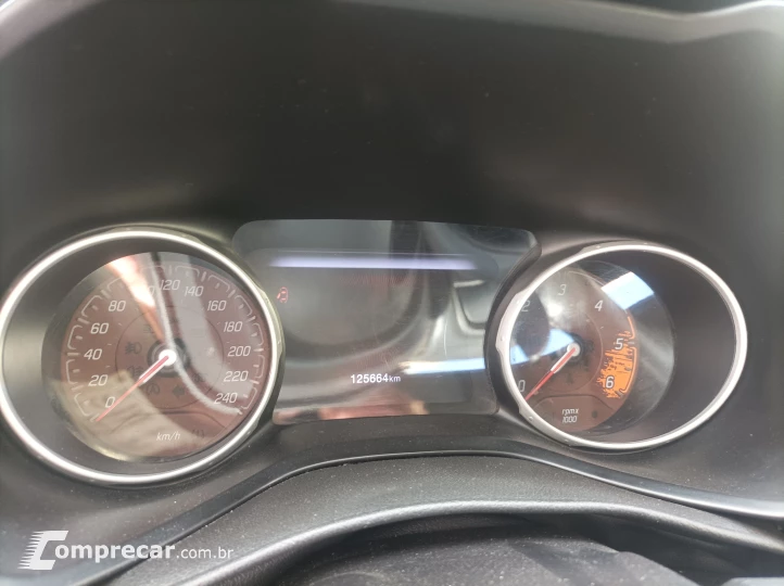 TORO 2.0 16V Turbo Volcano 4WD AT9
