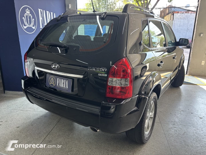 TUCSON 2.0 MPFI GLS 4X2 16V 143cv 2WD