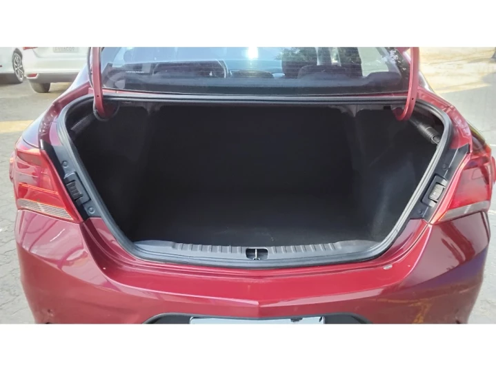 PRISMA 1.4 MPFI LT 8V FLEX 4P MANUAL