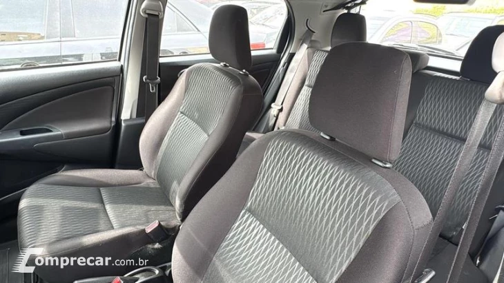 ETIOS HB X 13L MT