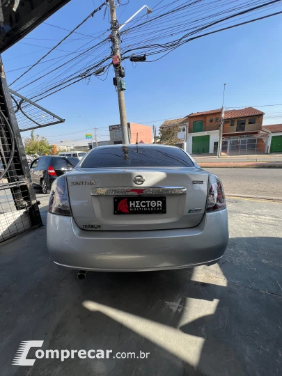 Sentra S 2.0/ 2.0 Flex Fuel 16V Mec.