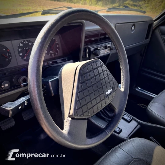 OPALA 2.5 Comodoro 8V