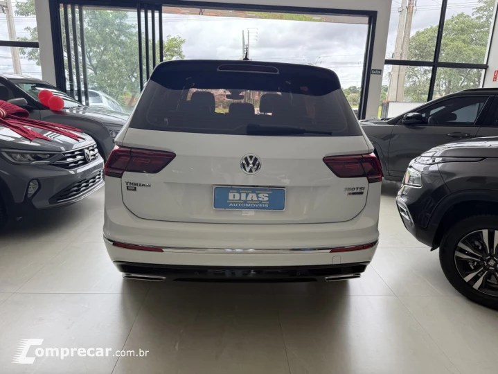 Tiguan 2.0 16V 4P FSI R-LINE TURBO AUTOMÁTICO