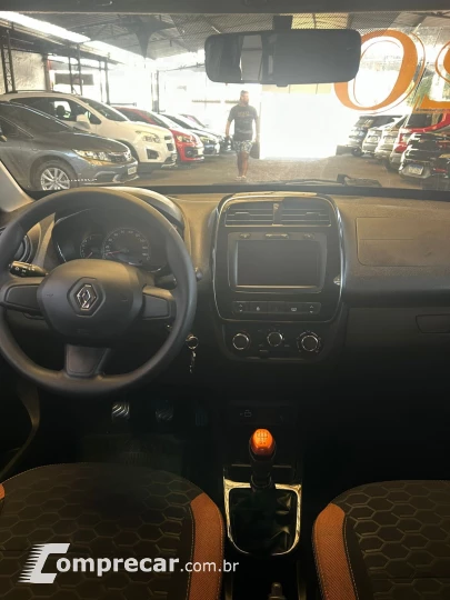 KWID OUTSIDER 1.0 Flex 12V 5p Mec.