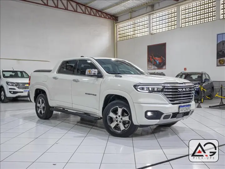 RAMPAGE 2.0 Turbo Laramie 4X4