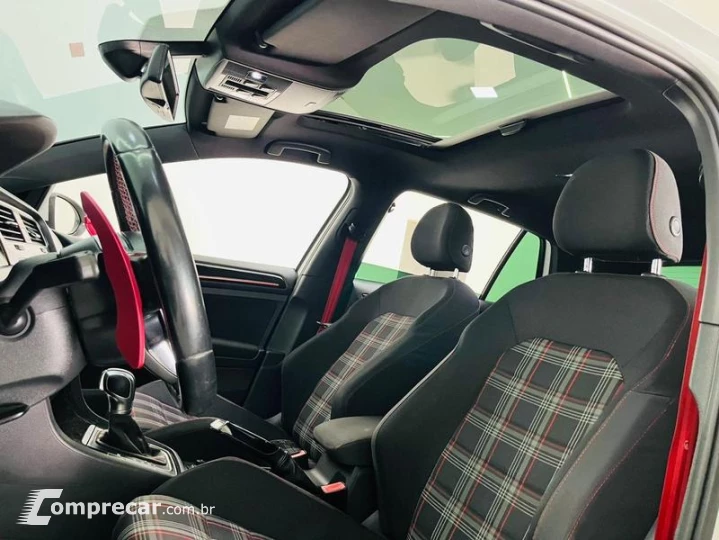 GOLF GTI AD