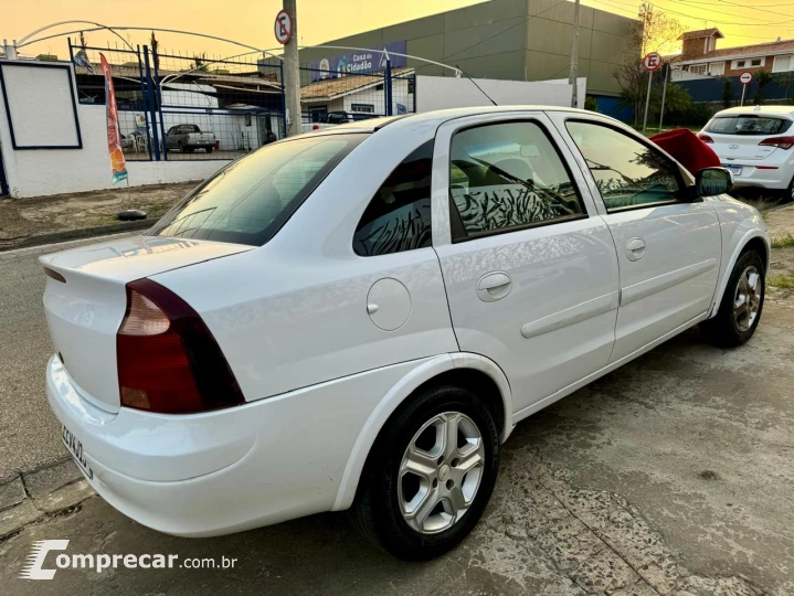 Corsa Sedan 1.8 4P PREMIUM FLEX