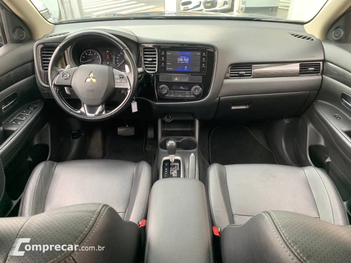 OUTLANDER 2.0 16V 160cv Aut.