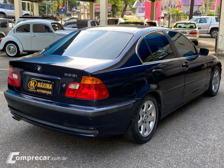 323I 2.5 Sport Sedan 24V