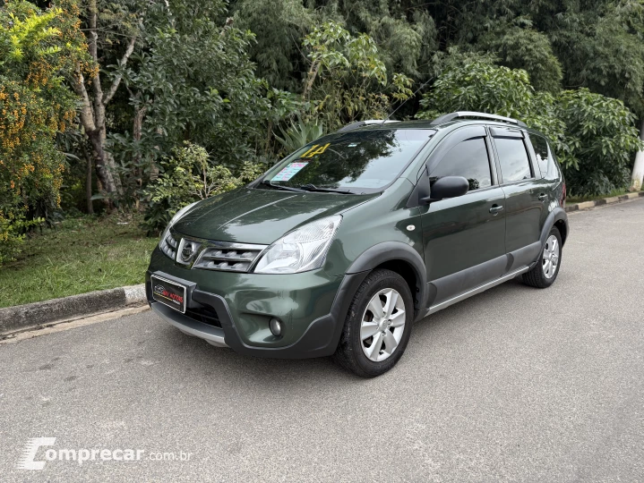 LIVINA 1.8 SL X-gear 16V