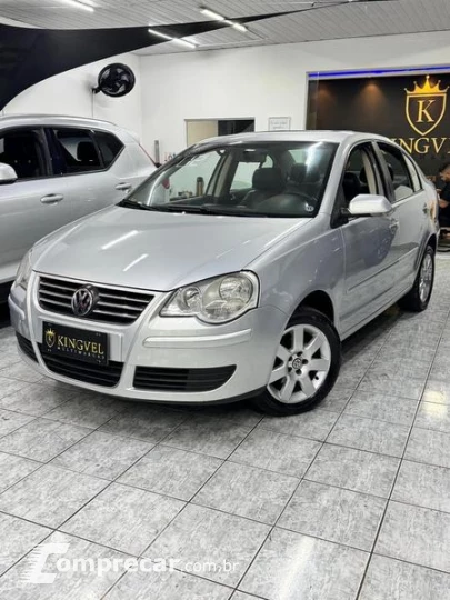 POLO SEDAN 1.6