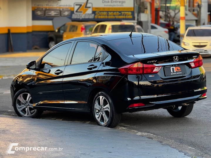 CITY Sedan LX 1.5 Flex 16V 4p Aut.