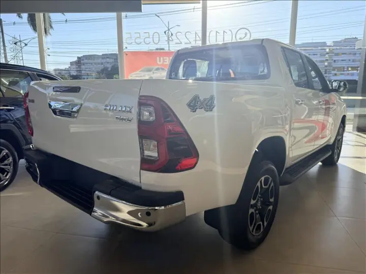 HILUX 2.8 D-4d Turbo CD SRV 4X4