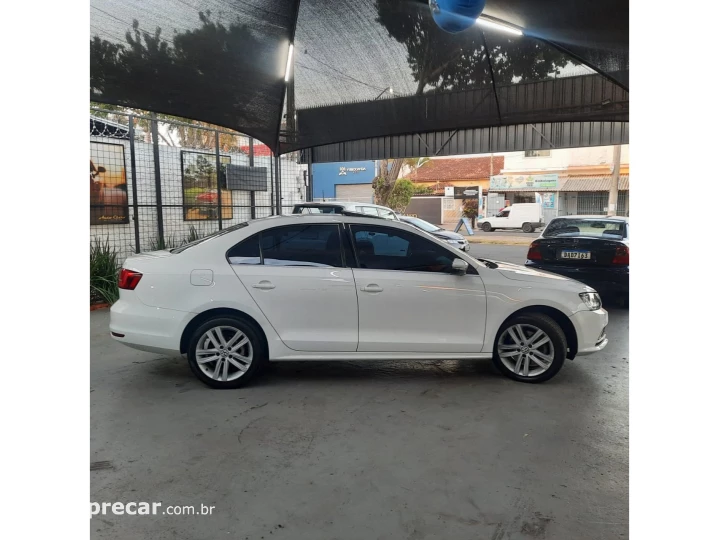 JETTA 2.0 TSI HIGHLINE 211CV GASOLINA 4P TIPTRONIC