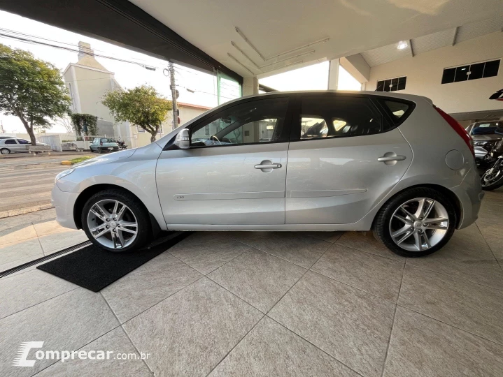 I30 2.0 MPFI GLS 16V GASOLINA 4P AUTOMÁTICO