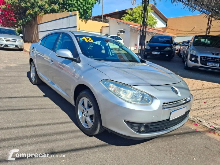 Fluence 2.0 Dynamique 16V Flex 4P Manual