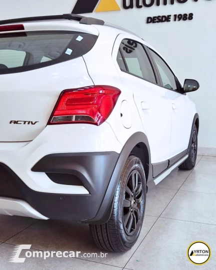 Onix Hatch 1.4 4P FLEX ACTIV AUTOMÁTICO
