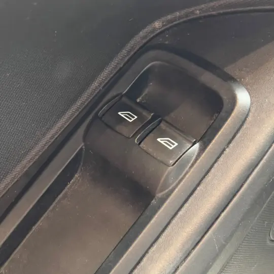 Ka 1.5 Sedan SE 12V Flex 4p Mec.