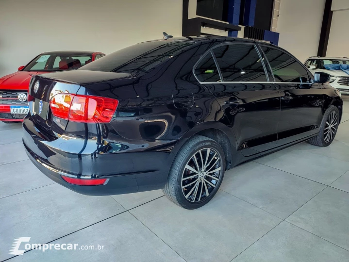 JETTA 2.0 TSI Highline