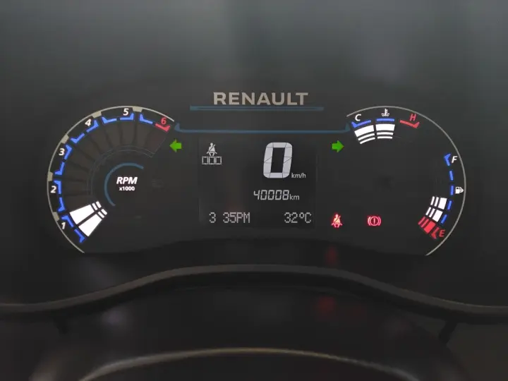 KWID 1.0 12V SCE FLEX ZEN MANUAL
