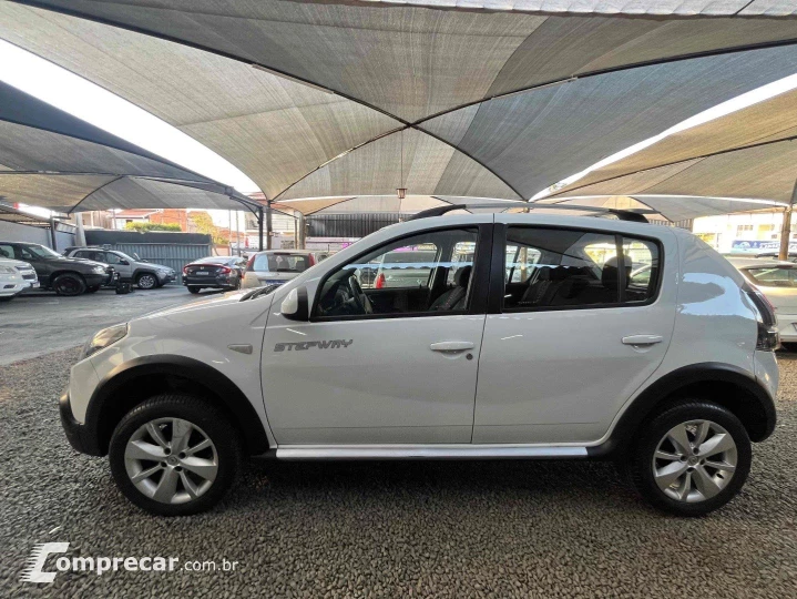 SANDERO 1.6 STEPWAY 16V FLEX 4P AUTOMÁTICO